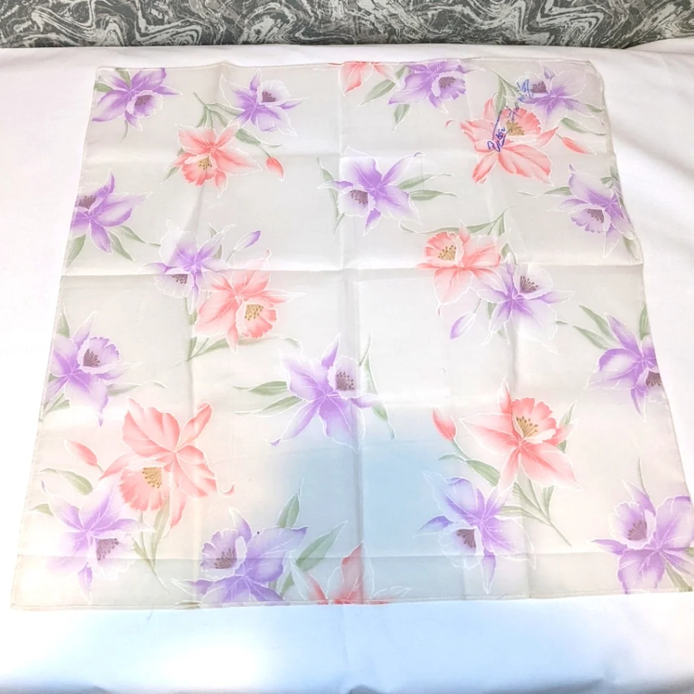 NWOT Vintage Japanese Flower Handkerchief